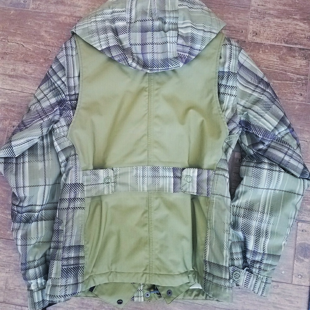 Oakley Ski Jacket - Picture 2 of 3